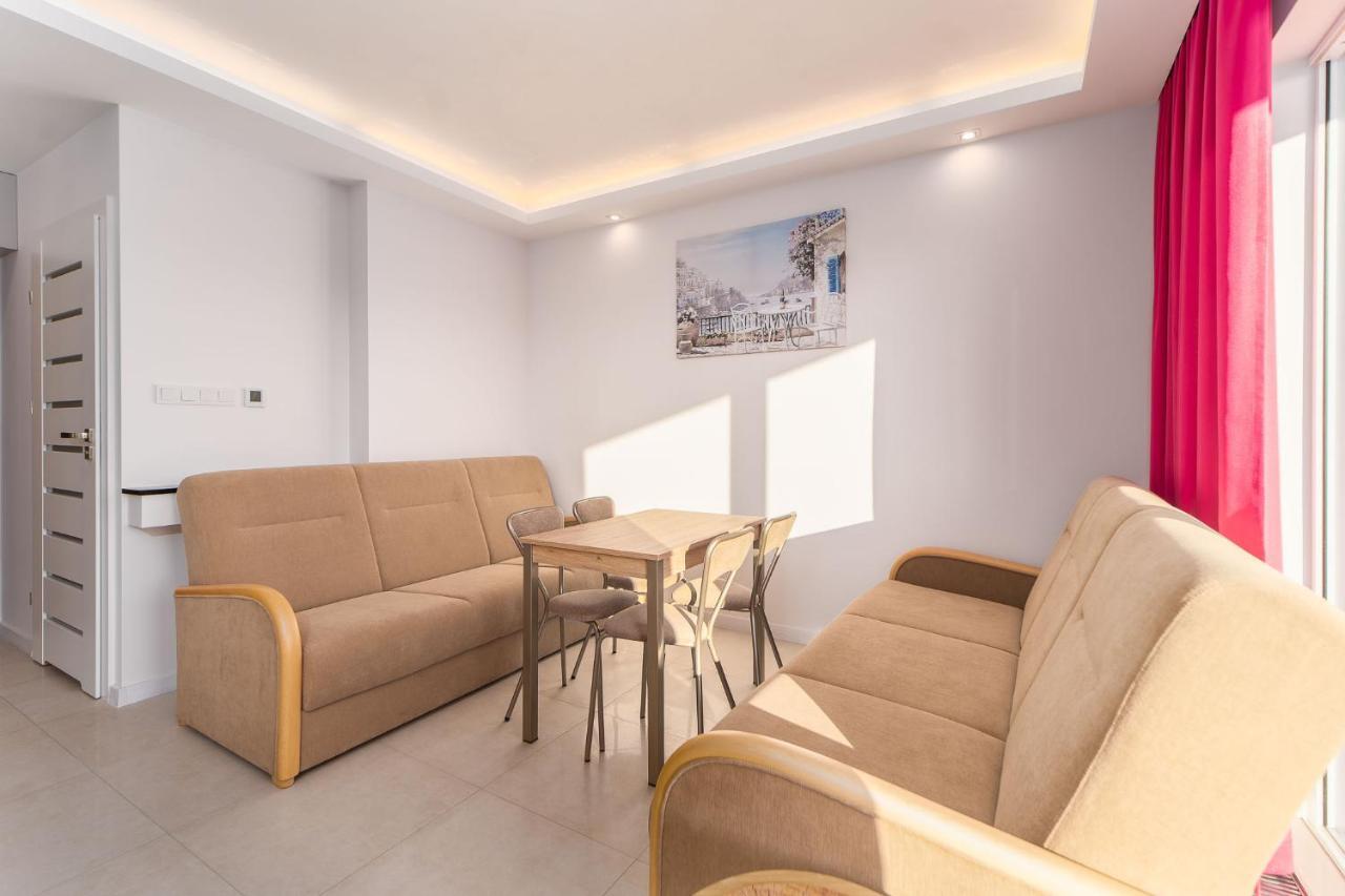 Apartamenty Flamingo By Noclegi Renters Miedzyzdroje Exterior photo
